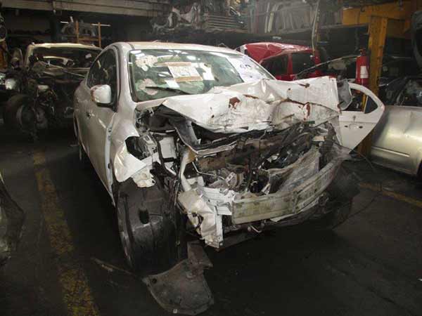  Nissan VERSA 2015    EN DESARME