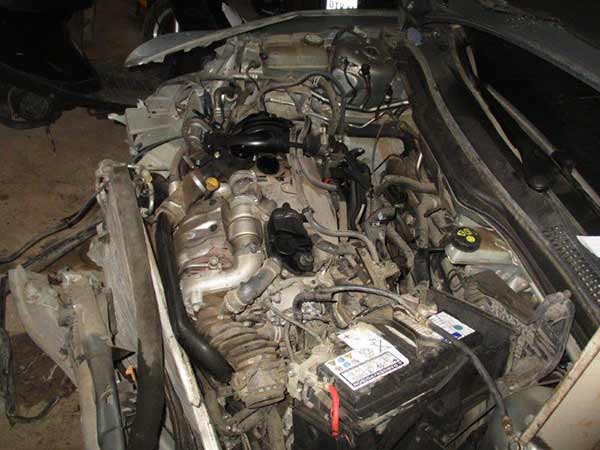 FOCO Volvo C30 2012  USADO  EN DESARME