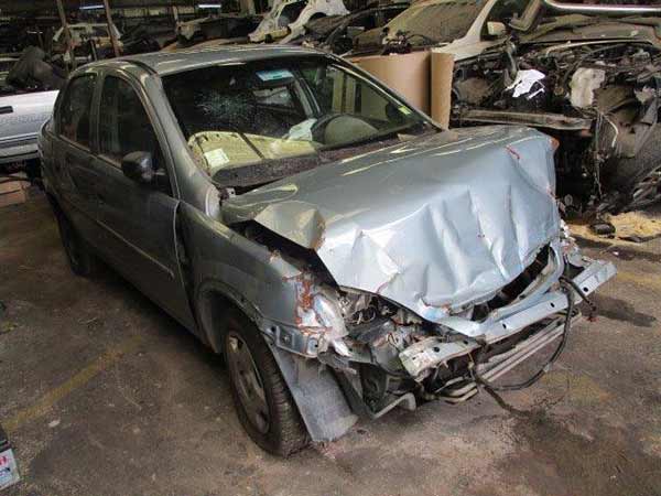 Chevrolet CORSA 2003    EN DESARME