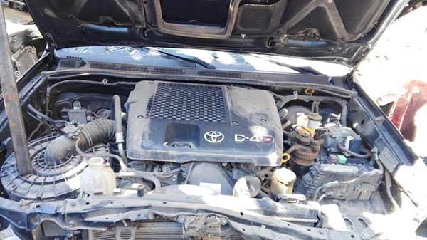  Toyota HILUX 2013    EN DESARME