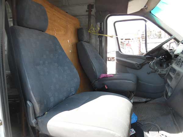  Mercedes-Benz Sprinter 2005    EN DESARME
