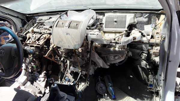 LLANTA Toyota COROLLA 2010  USADA  EN DESARME