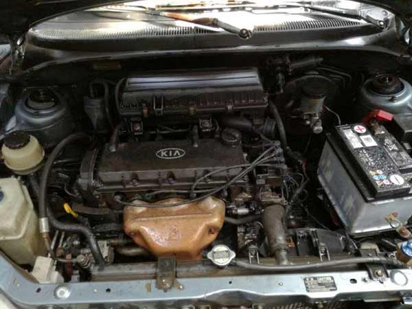  Kia Rio 2002    EN DESARME