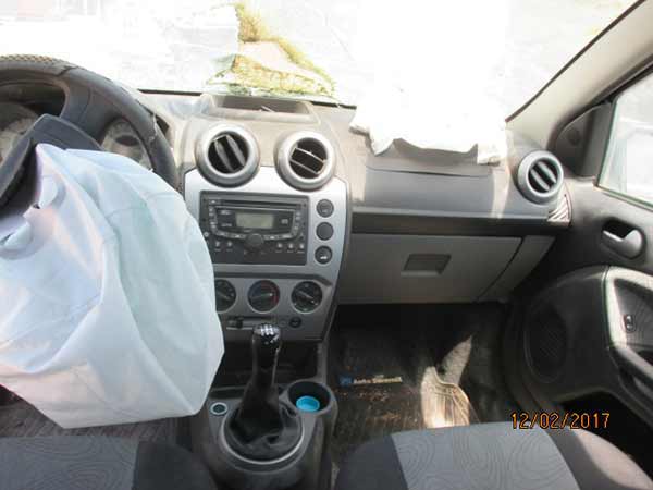 TOLVA Ford FIESTA 2008  USADA  EN DESARME