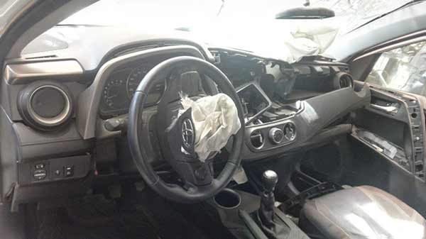 LLANTA Toyota RAV4 2014  USADA  EN DESARME