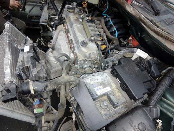 EJE Fiat UNO 2016  USADO  EN DESARME