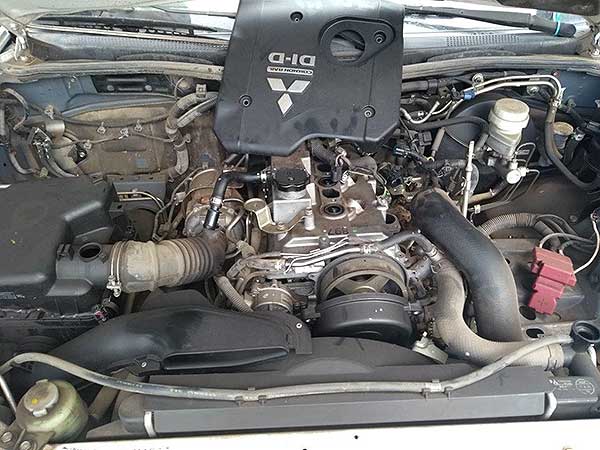  Mitsubishi L200 2014    EN DESARME