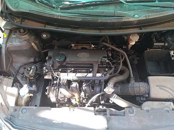  Hyundai ACCENT 2015    EN DESARME