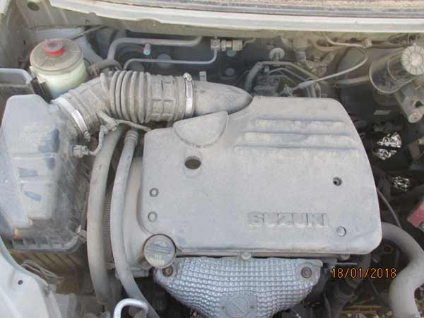  Suzuki AERIO 2004    EN DESARME