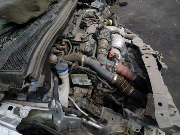 FOCO Peugeot 208 2015  USADO  EN DESARME