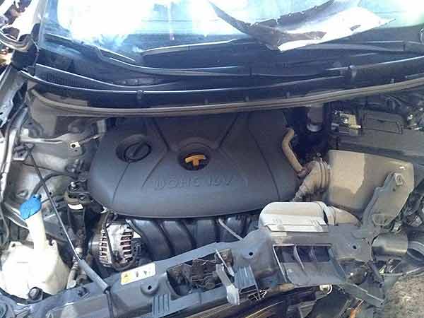  Hyundai i30 2013    EN DESARME