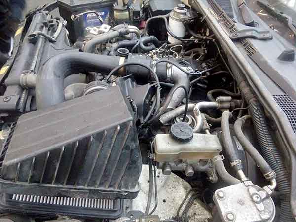  Nissan NAVARA 2011    EN DESARME