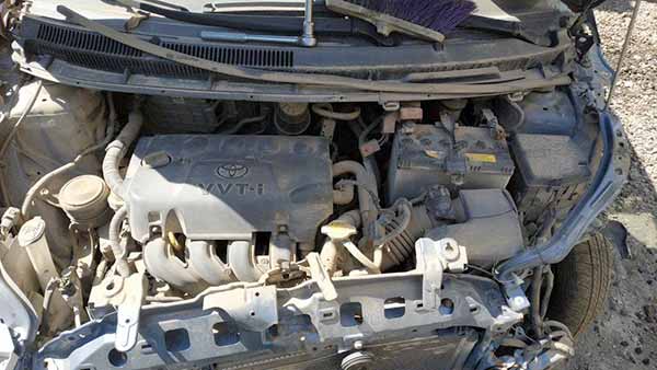  Toyota YARIS 2012    EN DESARME