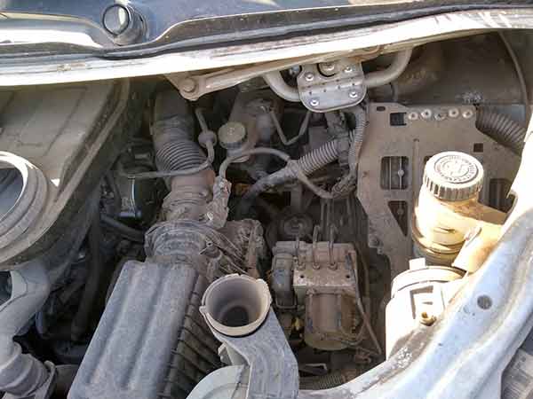 LLANTA Peugeot EXPERT 2015  USADA  EN DESARME