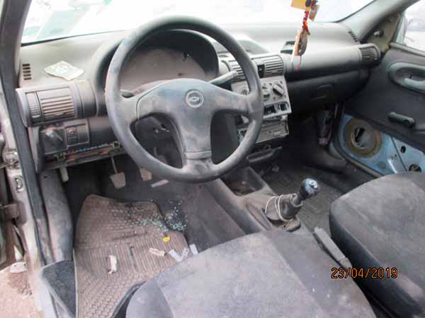  Chevrolet CORSA 2006    EN DESARME