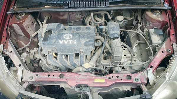  Toyota YARIS 2004    EN DESARME